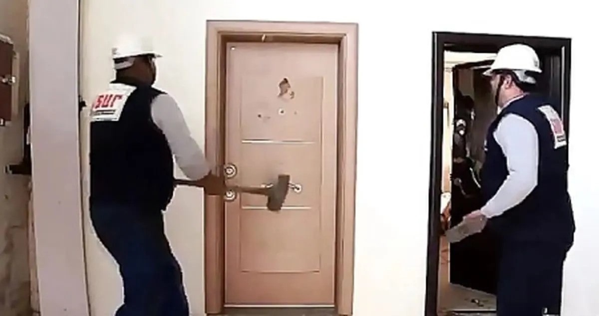 چگونه درب آپارتمان خود را در برابر سرقت ایمن کنیم