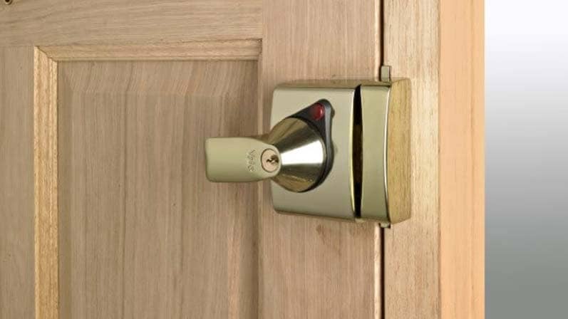 انواع پشت بند امنیتی درب و تفاوت های آن‌ها